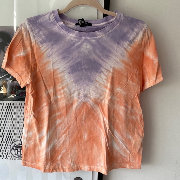 Forever 21 tee. Size M. Tie dye - Picture 1 of 3